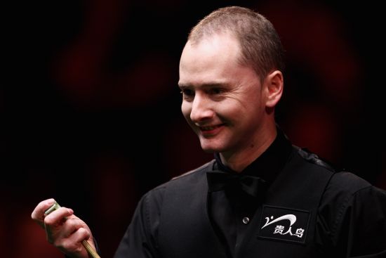 他通过放缓 他通过放缓