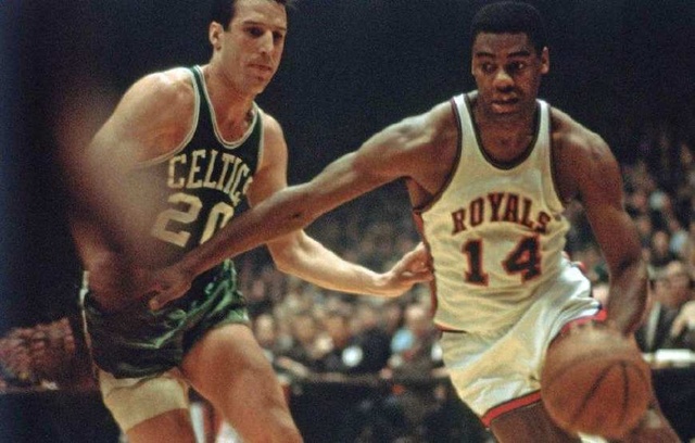 后者拉高下 后者拉高下